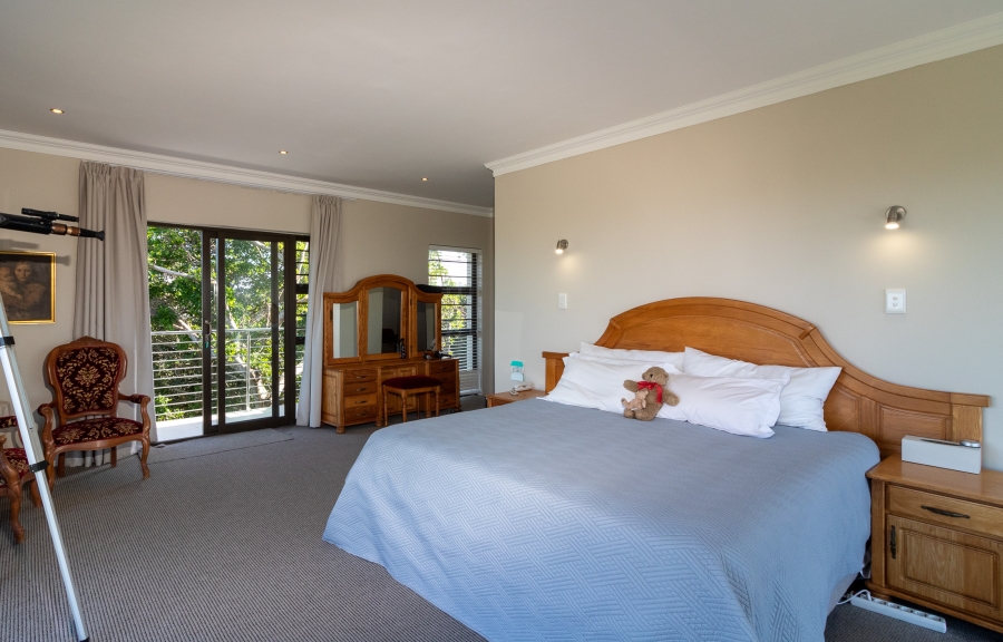 6 Bedroom Property for Sale in West Bank Eastern Cape